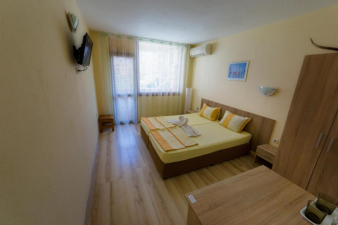 Primorski Briz Guest House Primorsko Zewnętrze zdjęcie